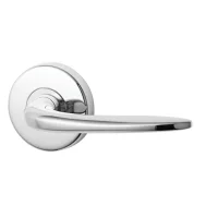 Lockwood Summit 63 mm Round Bright Chrome Passage